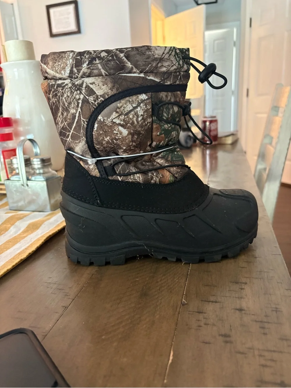 Kids Waterproof Winter Boots - Black with Camo Upper